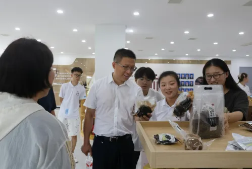 延安大学“探究‘苏陕协作’工程‘宿迁行’”社会实践团赴江苏宿迁调研赋能陕北老区乡村振兴的金点子 image.png