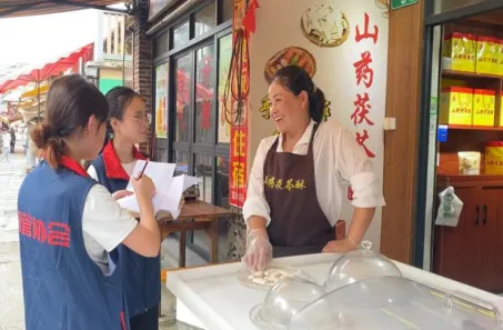 广东省外语艺术职业学院学子探访从化乡村,乡咖创变助力农文旅融合 image.png