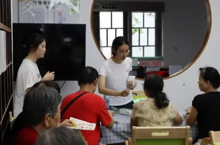 在非遗制香与民间中医里读懂“传承”——福建中医药大学学子暑期社会实践侧记 image.png
